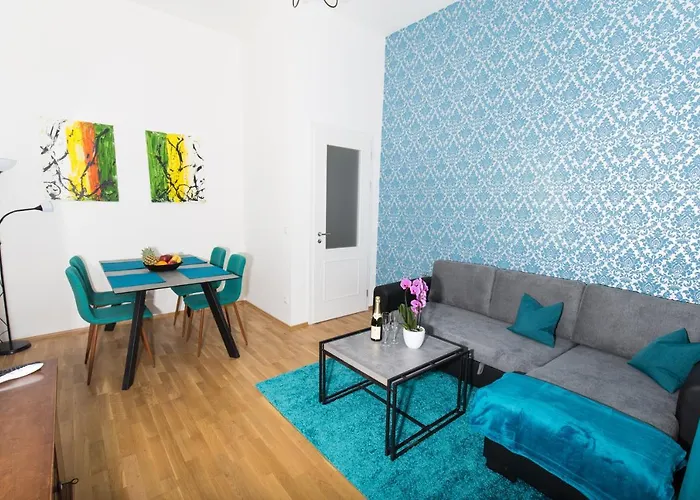 Rosenstein By Family & Apartment