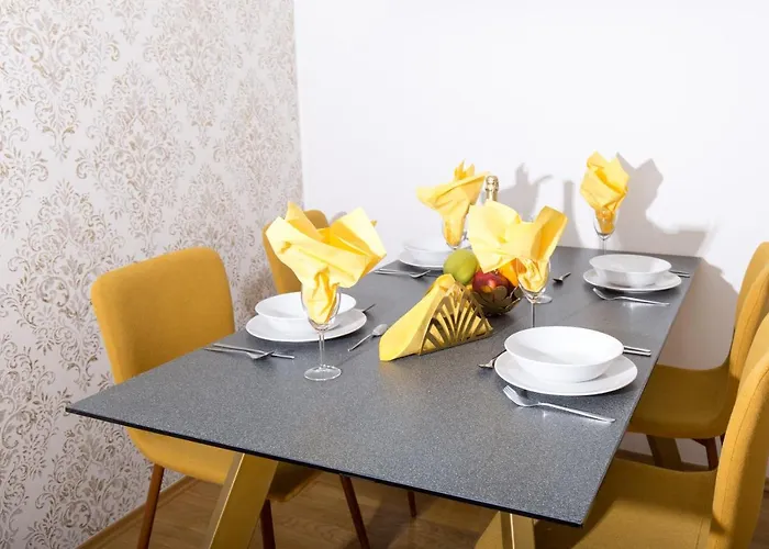 Rosenstein By Family & Vienna